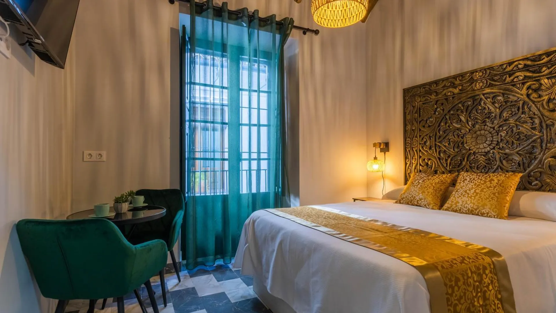 Al-Quivir Suites Córdoba 0*,