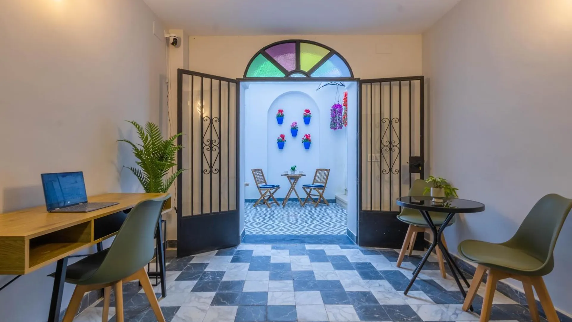 Apartamento Al-Quivir Suites Córdoba